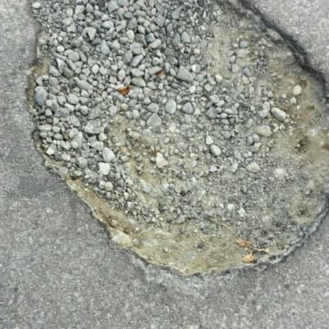 Roading/Streets, a report photo