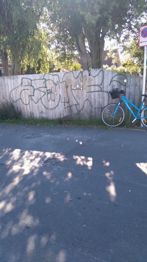 Graffiti, a report photo