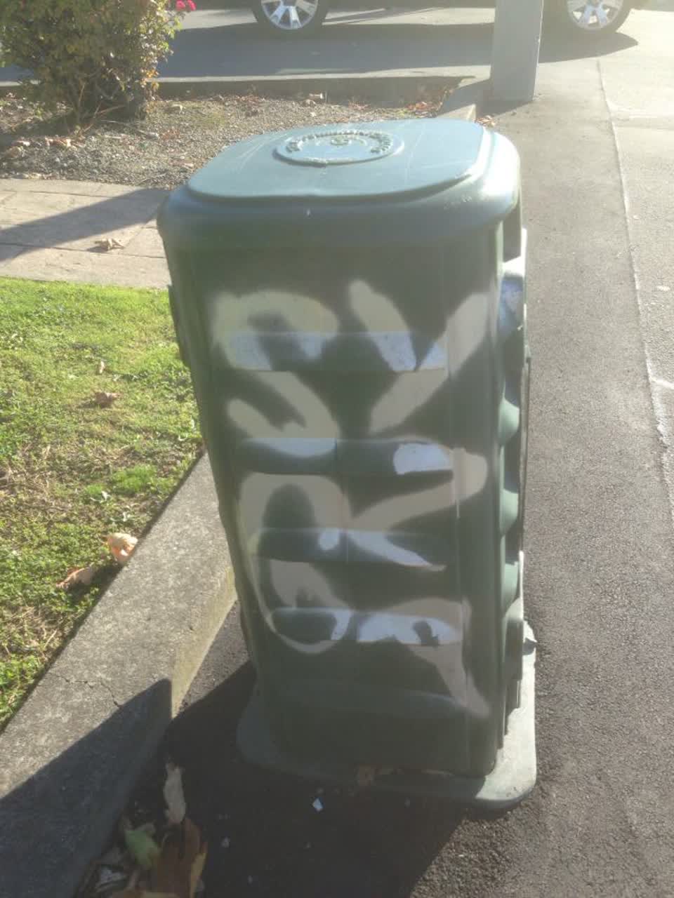 The photograph attached to this graffiti report