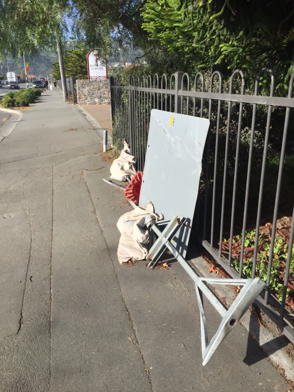 The photograph attached to this roading/streets report