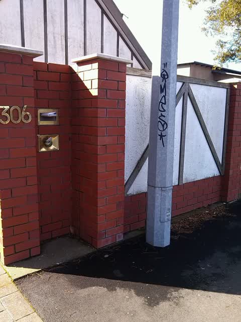 Graffiti, a report photo