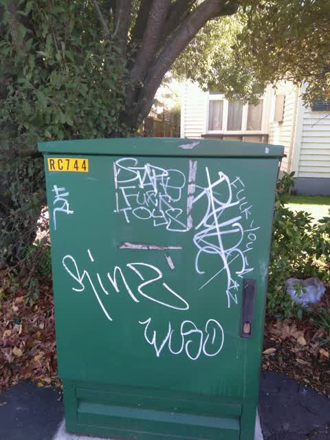 Graffiti, a report photo