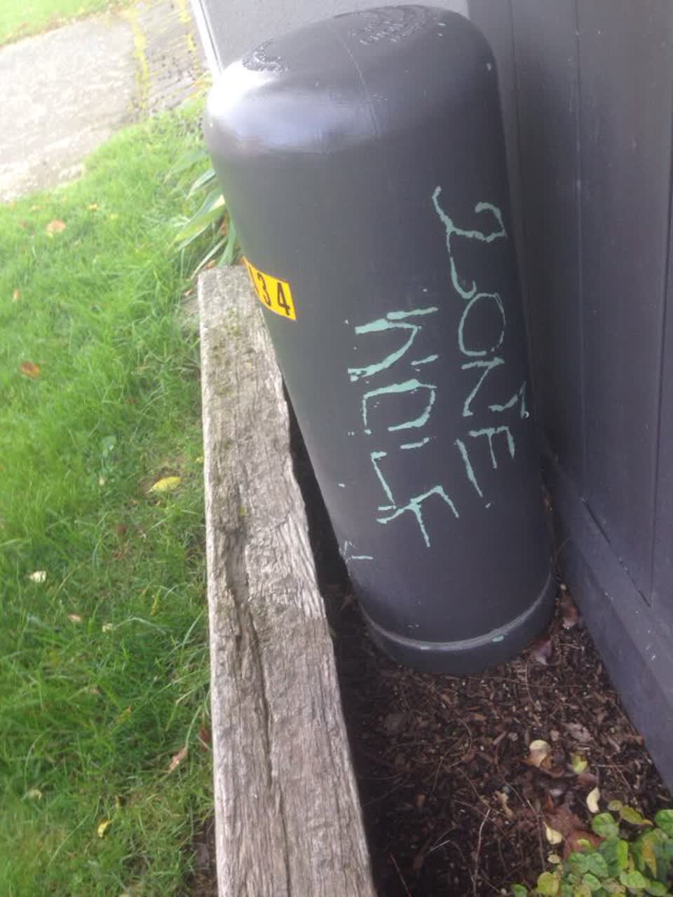The photograph attached to this graffiti report