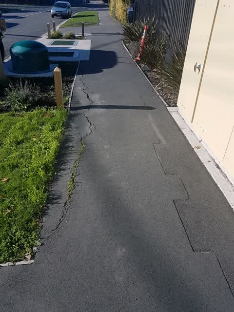 Roading/Streets, a report photo