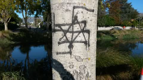 Graffiti, a report photo