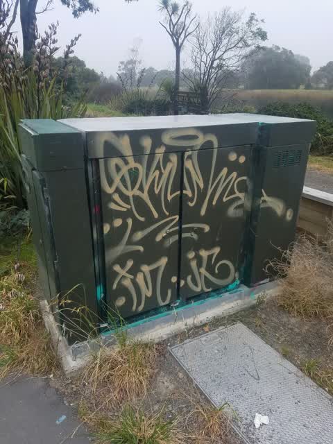 Graffiti, a report photo