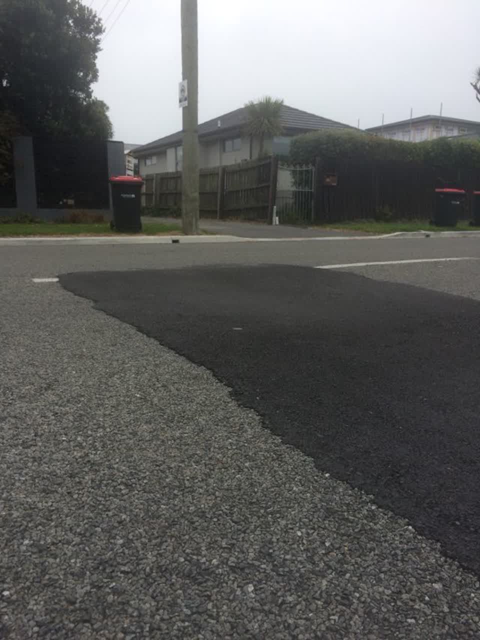 The photograph attached to this roading/streets report