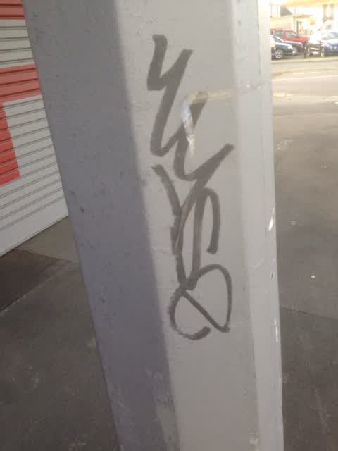 Graffiti, a report photo