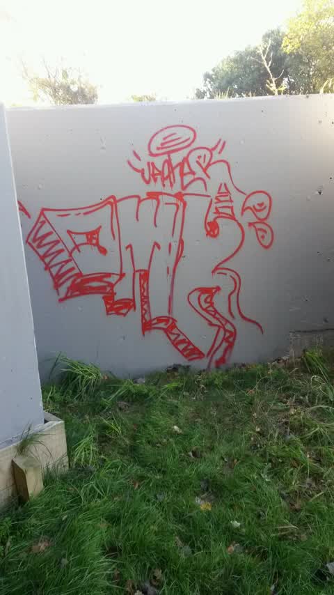Graffiti, a report photo