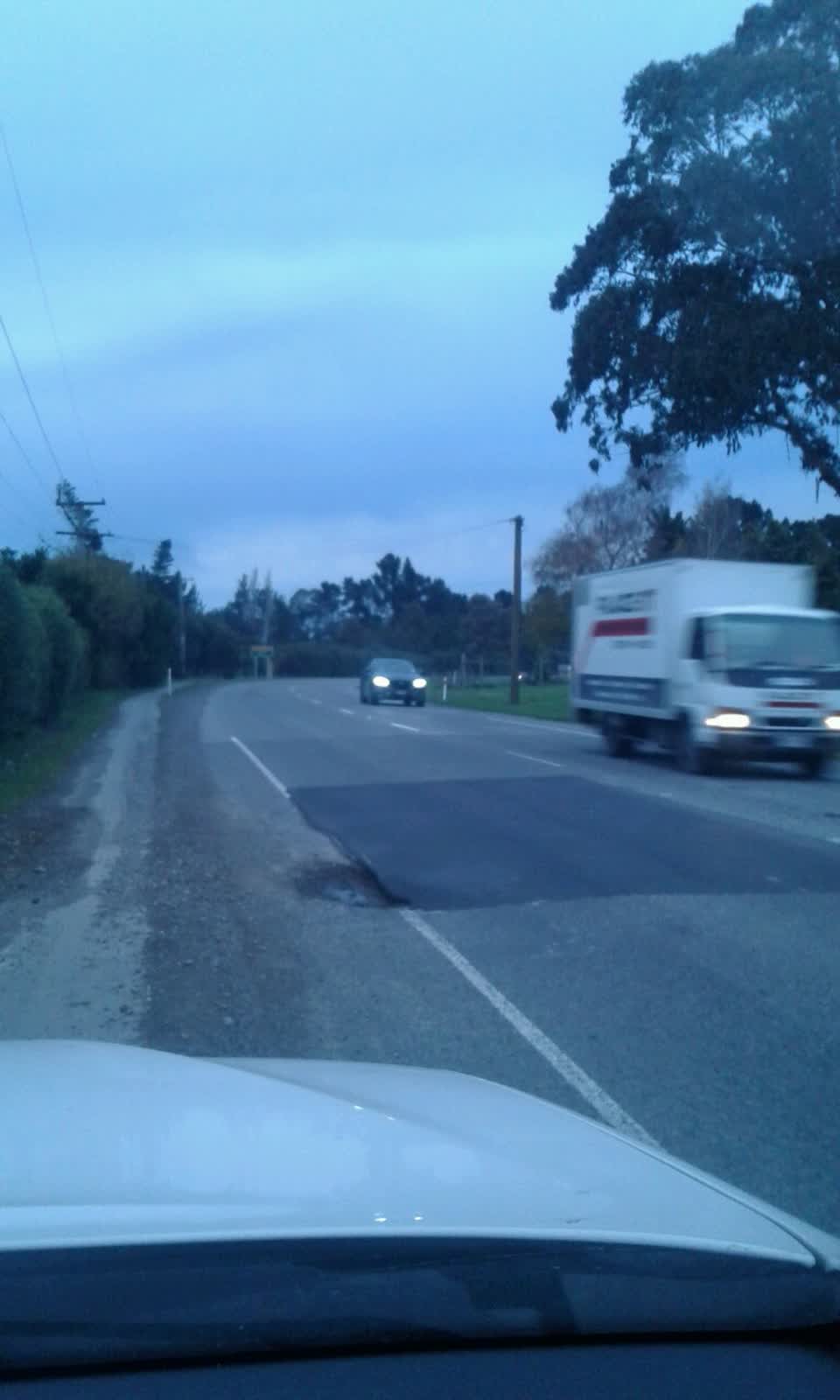 The photograph attached to this roading/streets report