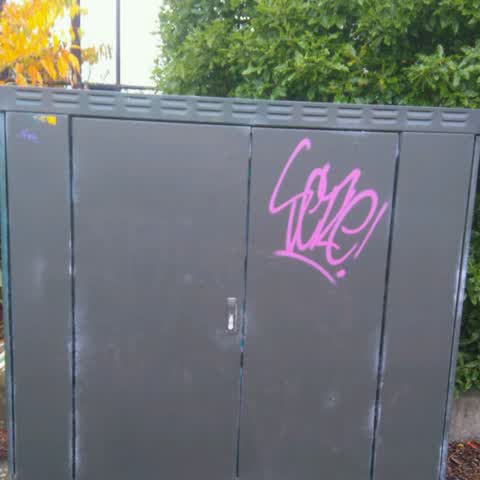 Graffiti, a report photo
