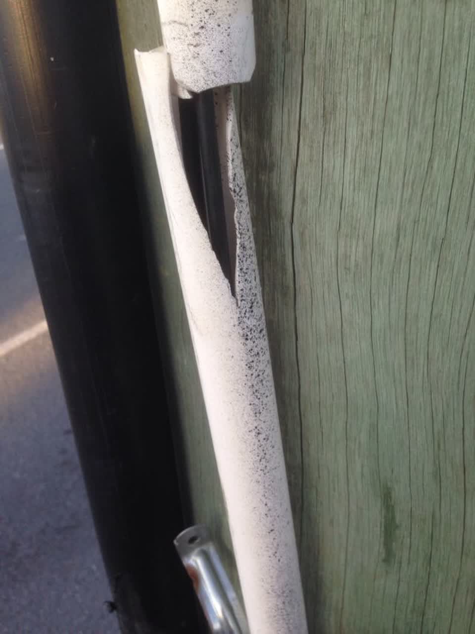 The photograph attached to this roading/streets report