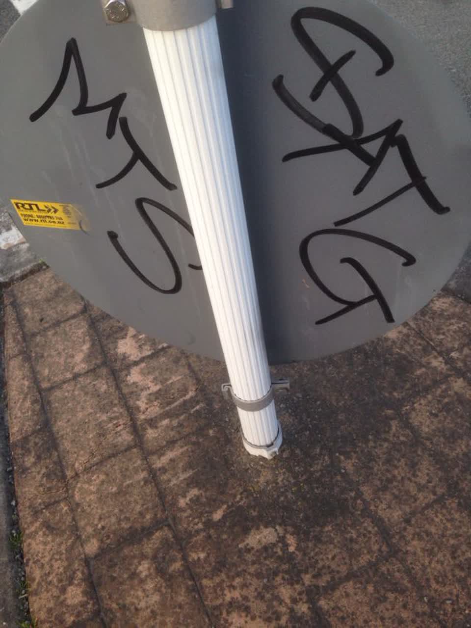 The photograph attached to this graffiti report