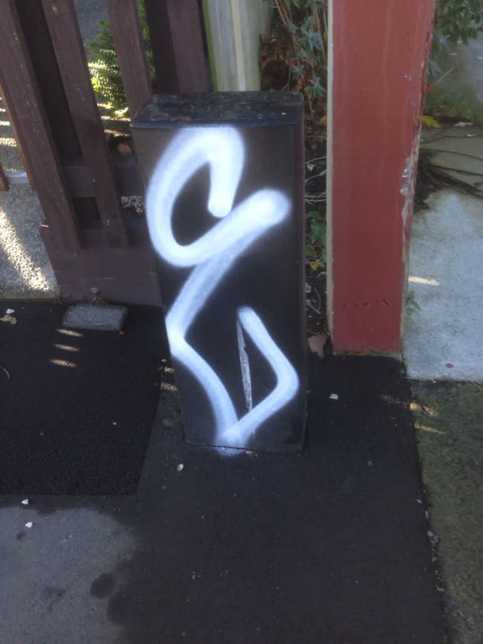The photograph attached to this graffiti report
