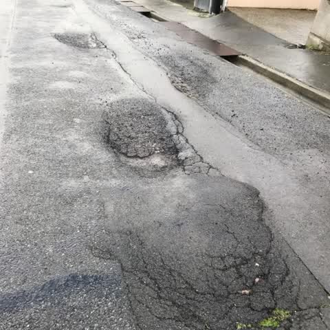 Roading/Streets, a report photo