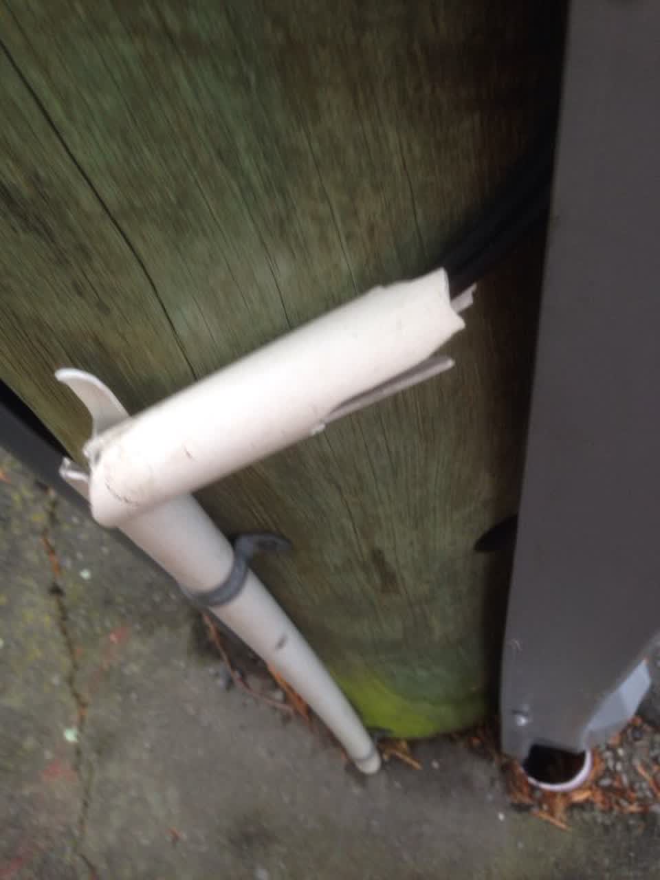 The photograph attached to this roading/streets report