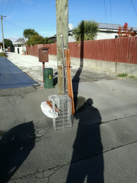 Rubbish/Recycling, a report photo