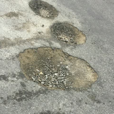 Roading/Streets, a report photo