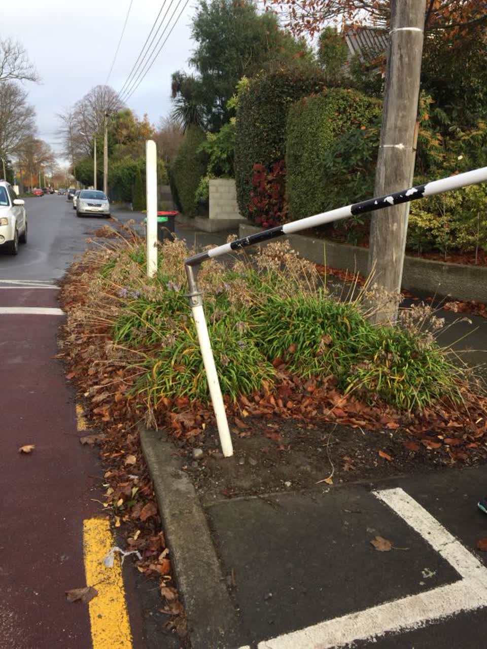 The photograph attached to this roading/streets report