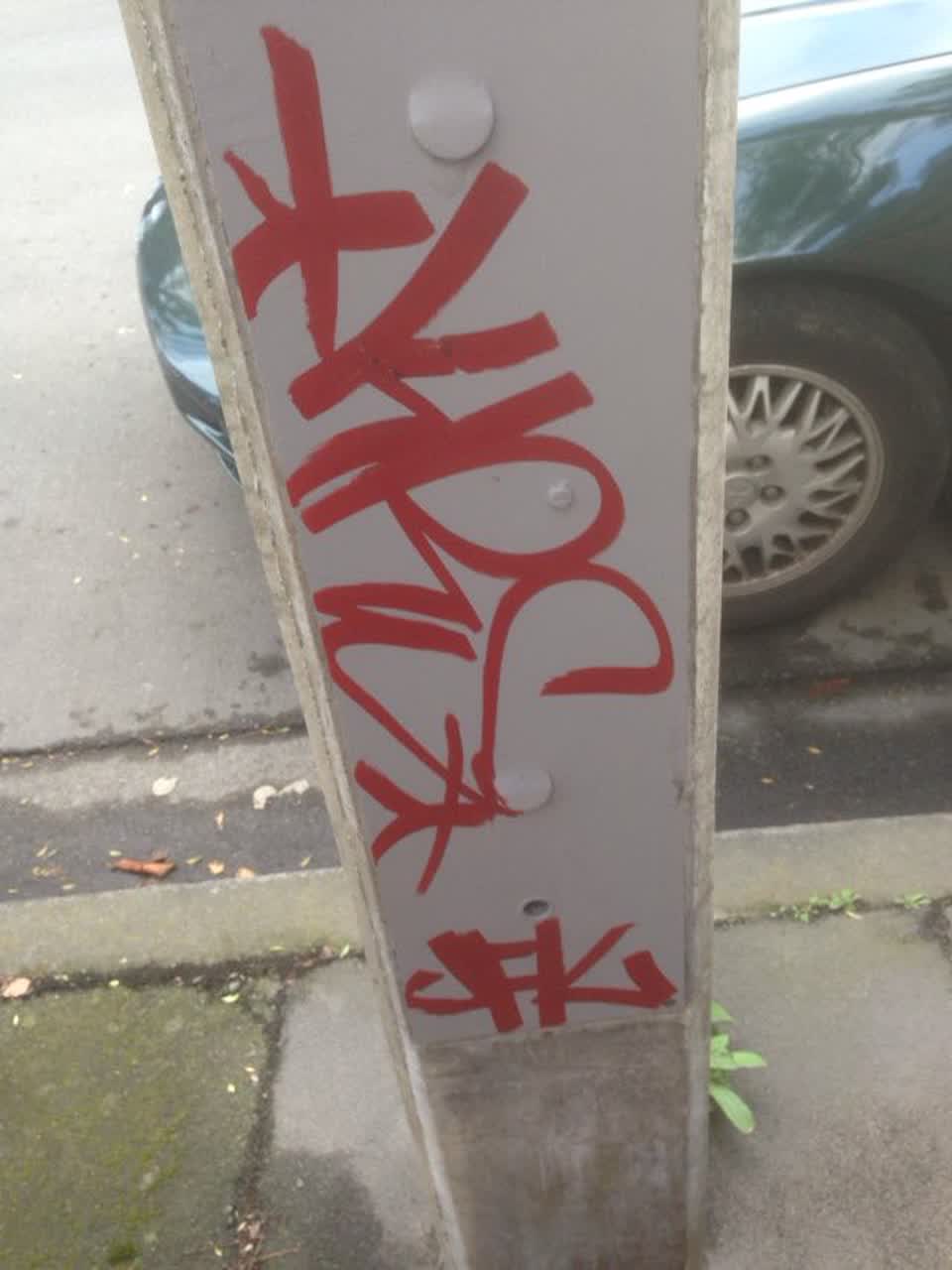 The photograph attached to this graffiti report