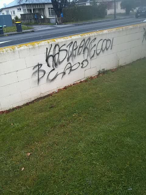 Graffiti, a report photo