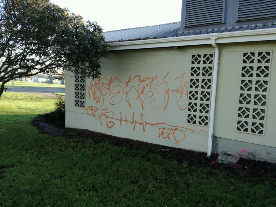 The photograph attached to this graffiti report