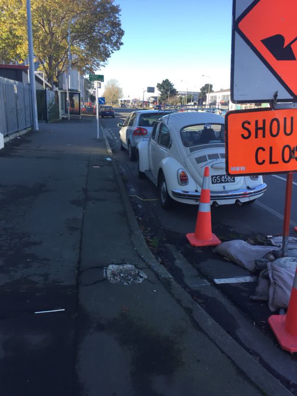 The photograph attached to this roading/streets report