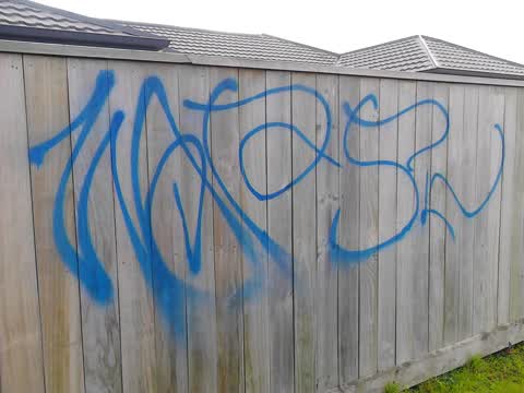 Graffiti, a report photo