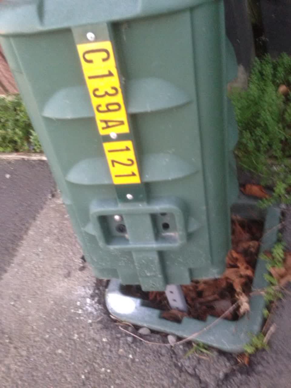 The photograph attached to this roading/streets report