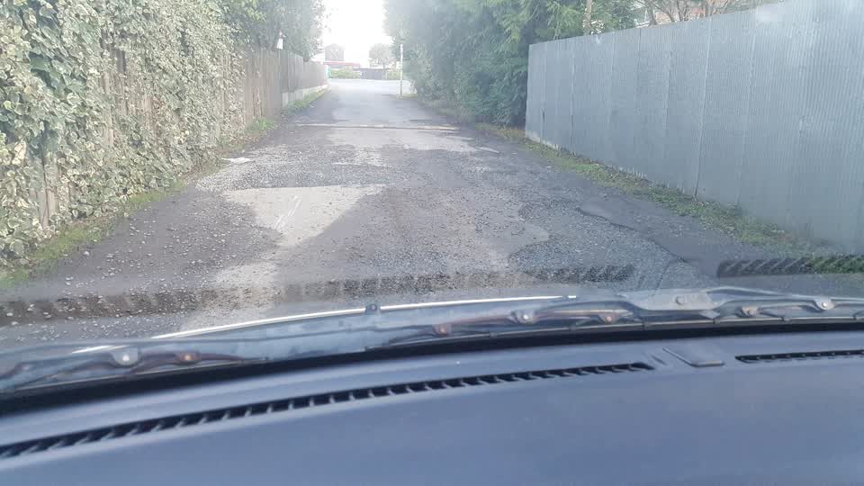 The photograph attached to this roading/streets report