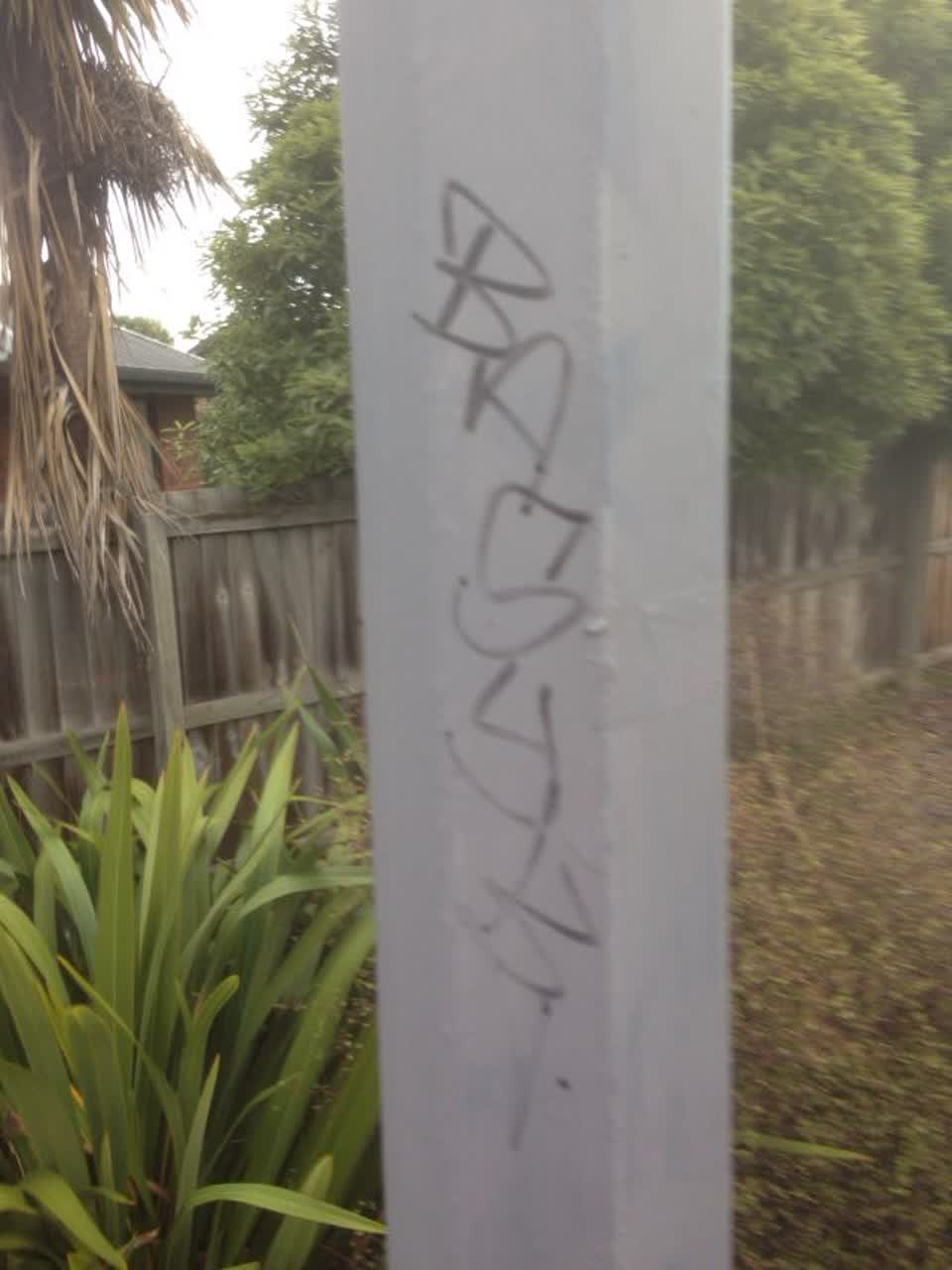 The photograph attached to this graffiti report