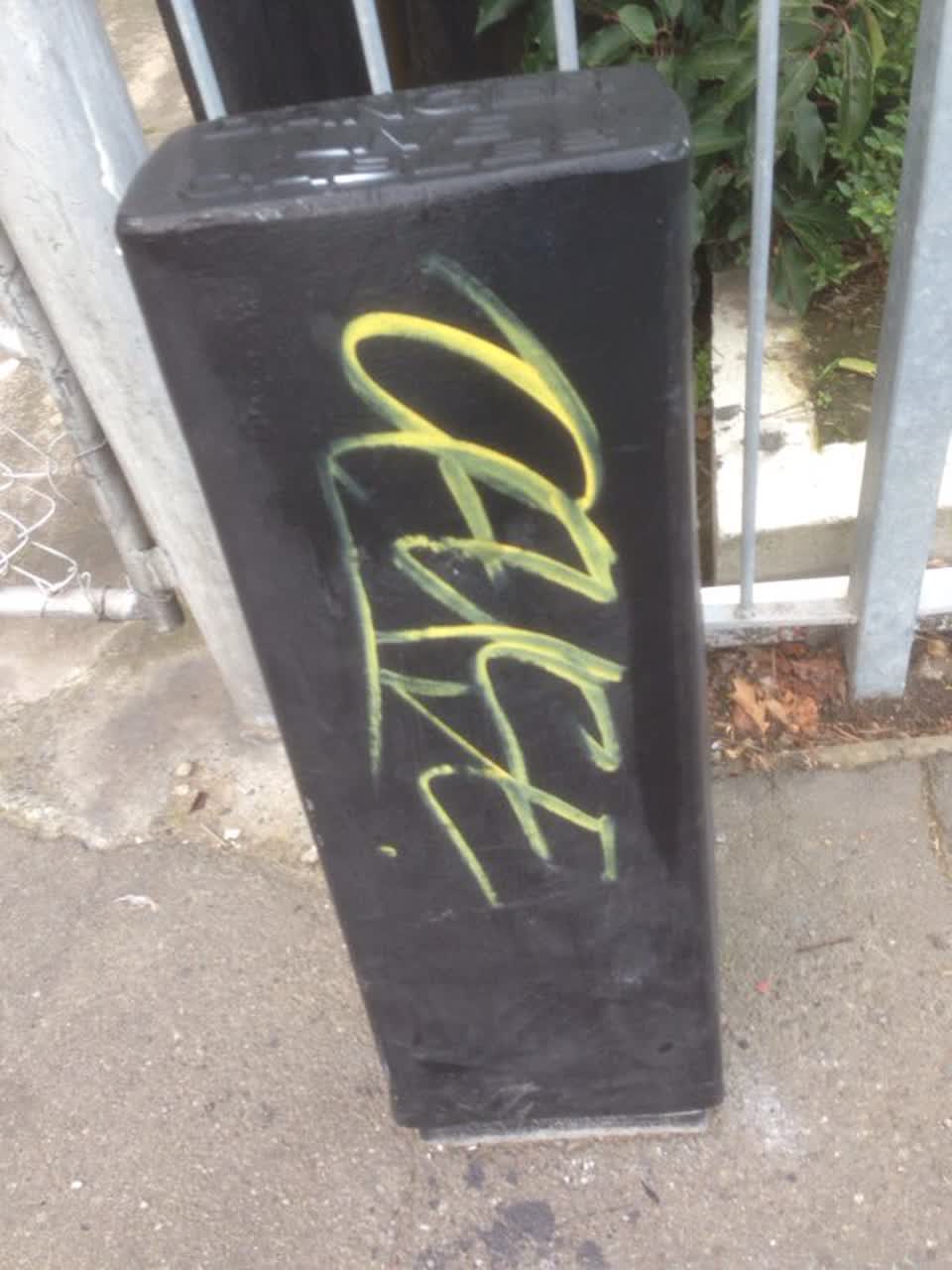 The photograph attached to this graffiti report
