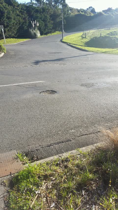 Roading/Streets, a report photo