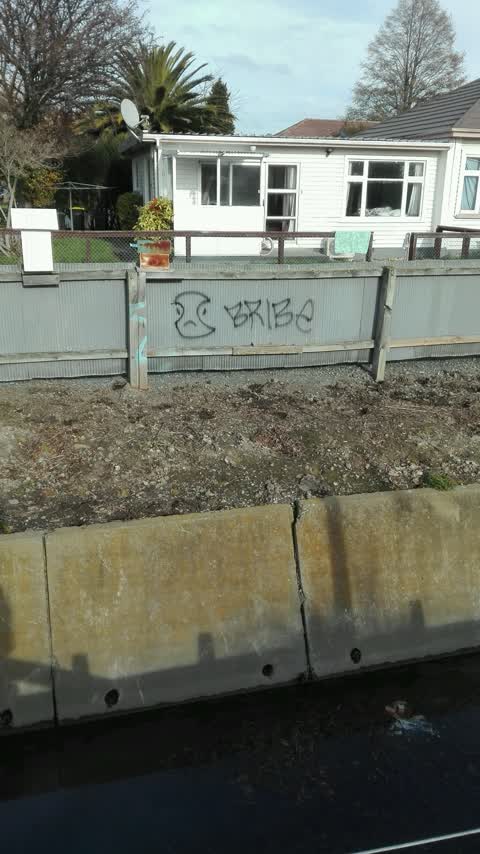 Graffiti, a report photo