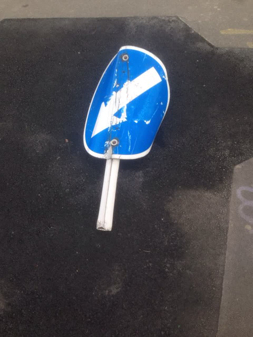 The photograph attached to this roading/streets report