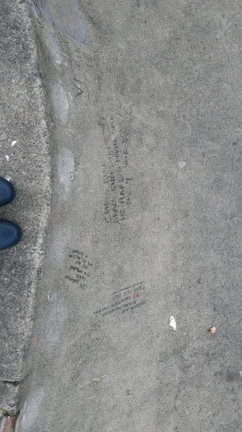 Graffiti, a report photo