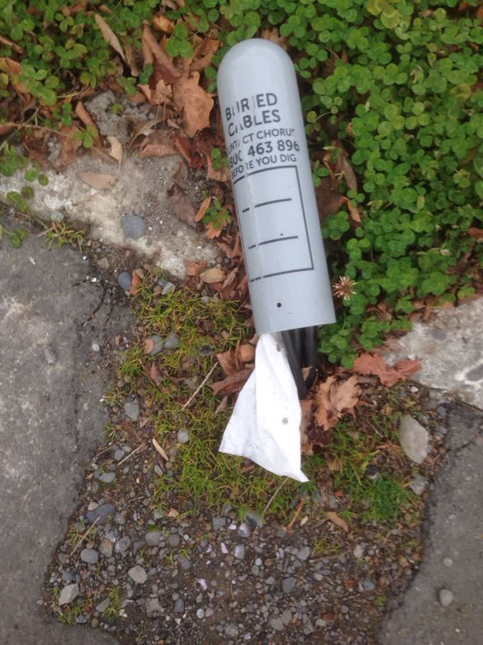 The photograph attached to this roading/streets report