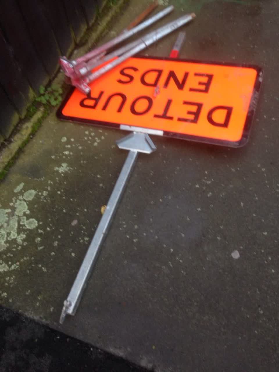 The photograph attached to this roading/streets report