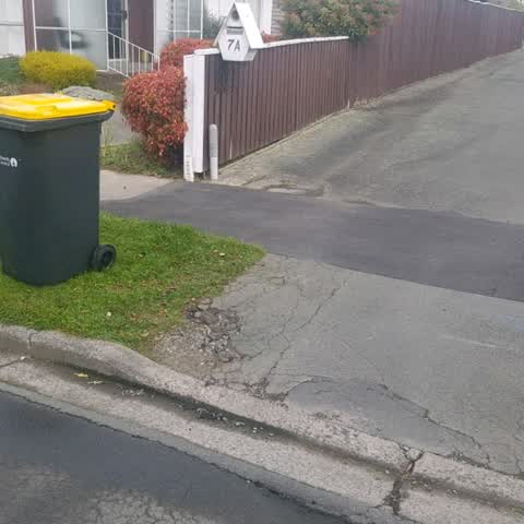 Roading/Streets, a report photo