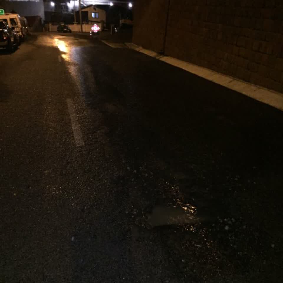 The photograph attached to this water supply report