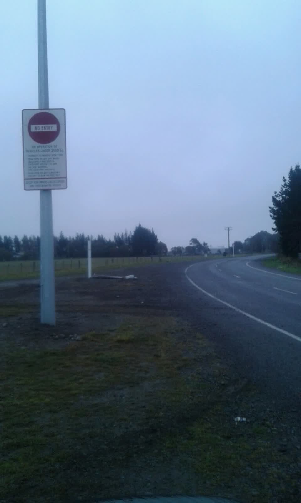The photograph attached to this roading/streets report