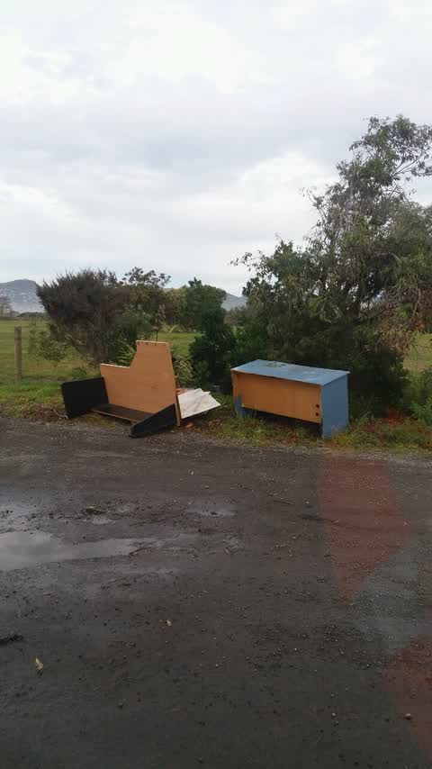 Rubbish/Recycling — a report photo