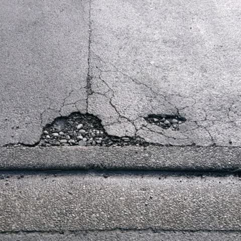 Roading/Streets, a report photo