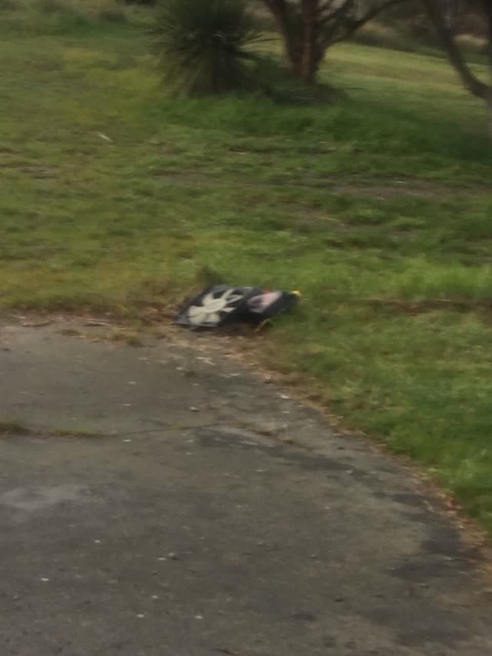The photograph attached to this rubbish/recycling report