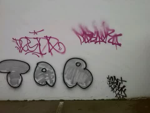 Graffiti, a report photo