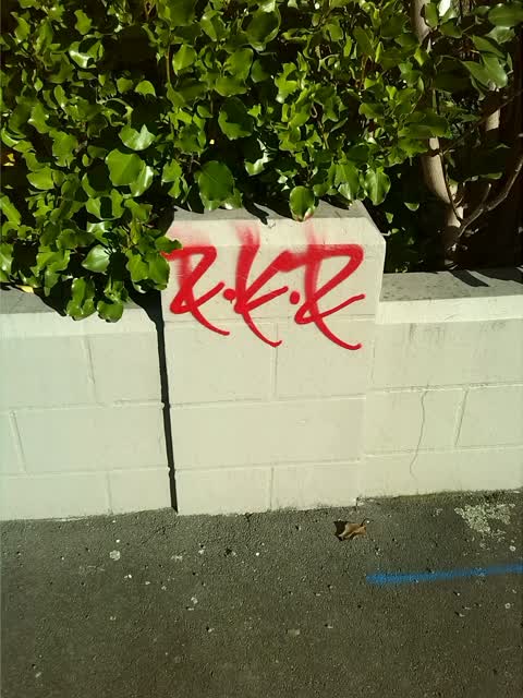 Graffiti, a report photo