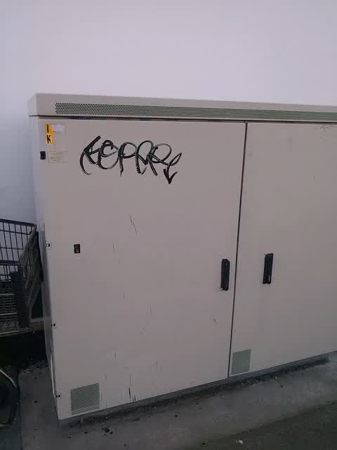 Graffiti, a report photo