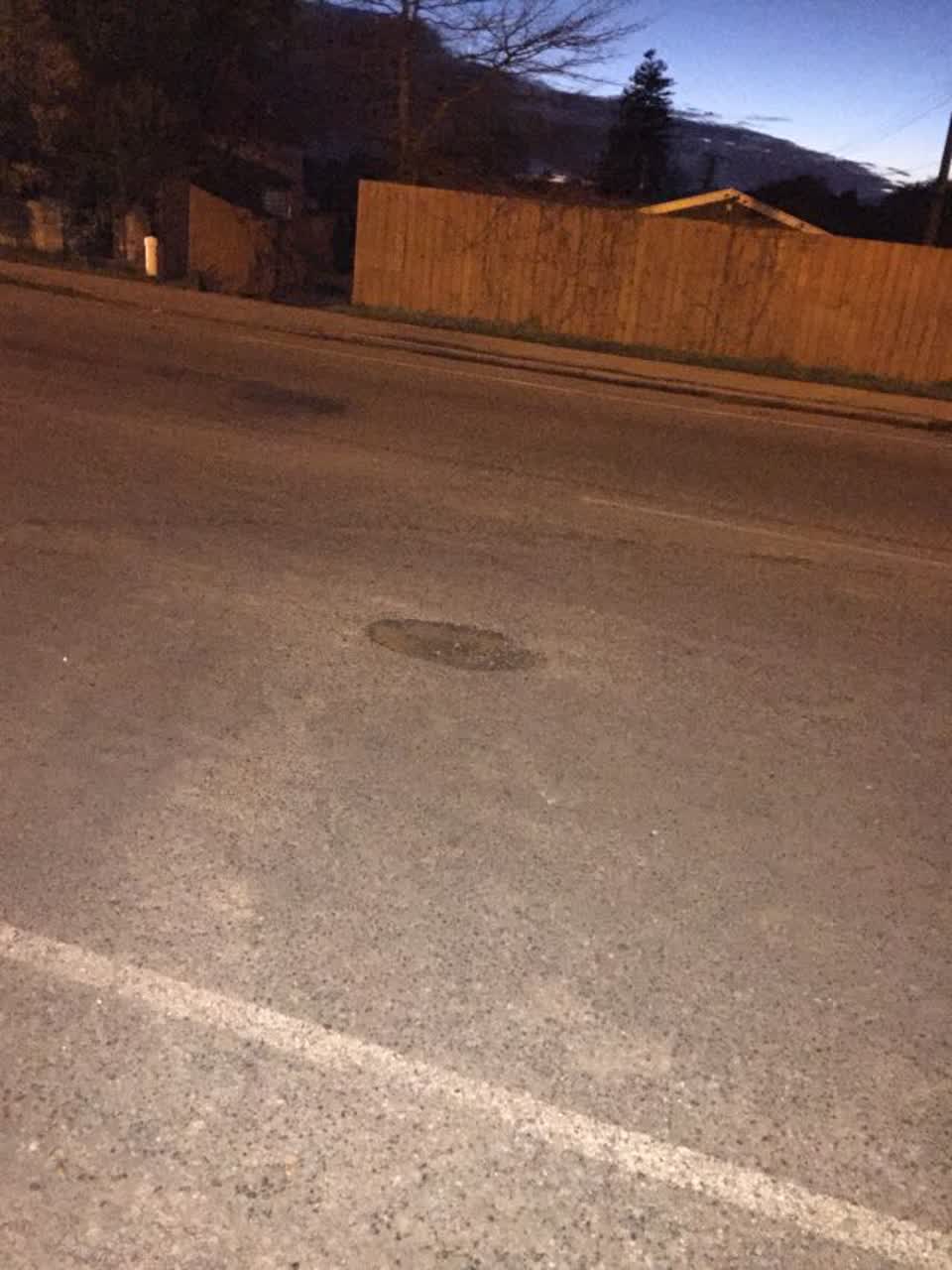 The photograph attached to this roading/streets report