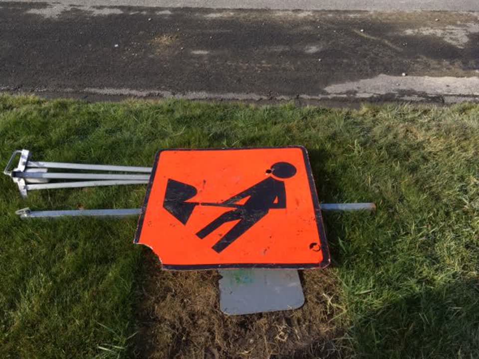 The photograph attached to this roading/streets report