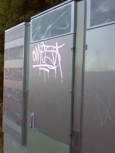 Graffiti, a report photo